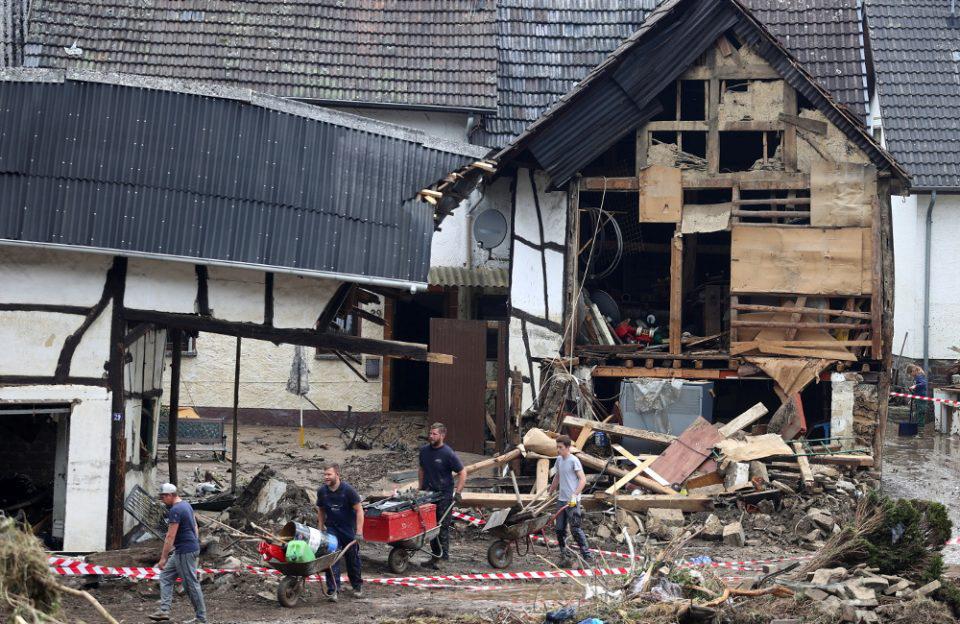 Γερμανία: Στα 4 δις ανέρχεται η ζημιά από τις πλημμύρες του Ιουλίου - ΔΙΕΘΝΗ