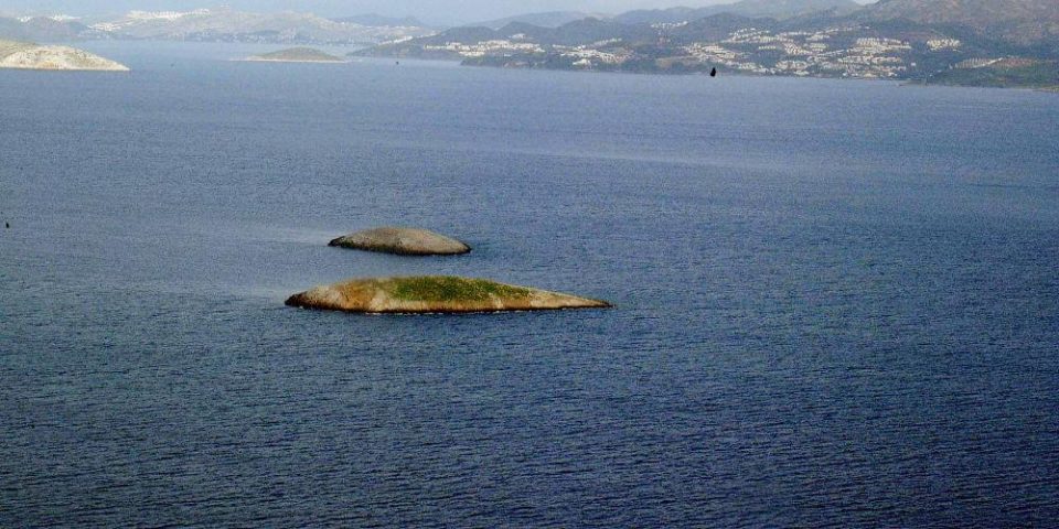 Ίμια: Νέο επεισόδιο μεταξύ Ελλήνων ψαράδων και τουρκικής ακτοφυλακής - ΔΙΕΘΝΗ
