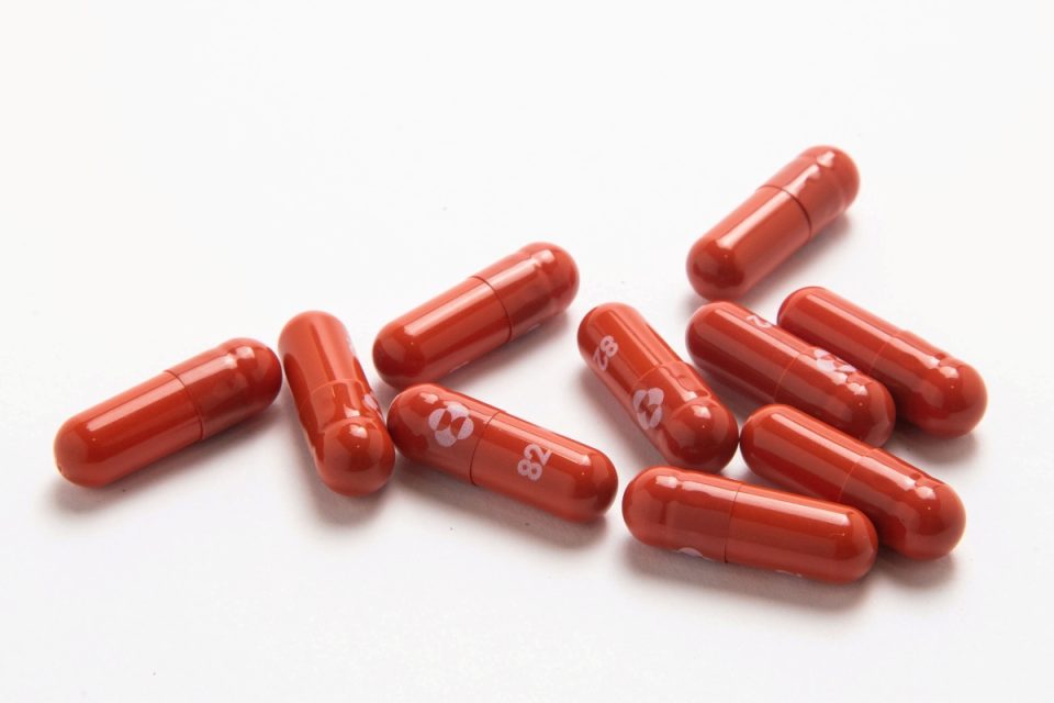Κορωνοϊός: Το χάπι της Merck λειτουργεί κατά της Omicron, σύμφωνα με έρευνες - ΥΓΕΙΑ