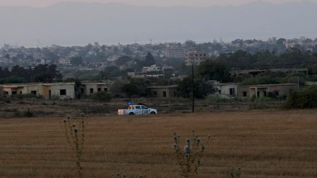 Βρέθηκε 4χρονη περιφέρεται μόνη της στη νεκρή ζώνη της Κύπρου - ΕΛΛΑΔΑ