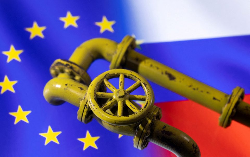 Κρεμλίνο: Εχθρική η συμπεριφορά της ΕΕ – Θα απαντήσουμε κατάλληλα στις κυρώσεις - ΕΛΛΑΔΑ