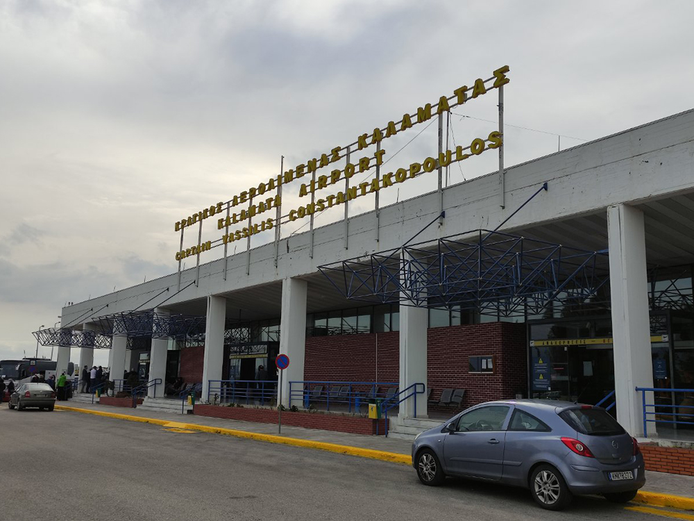 Οι πρώτες τουριστικές πτήσεις του 2022 έφθασαν χθες Κυριακή στο αεροδρόμιο της Καλαμάτας - ΕΛΛΑΔΑ