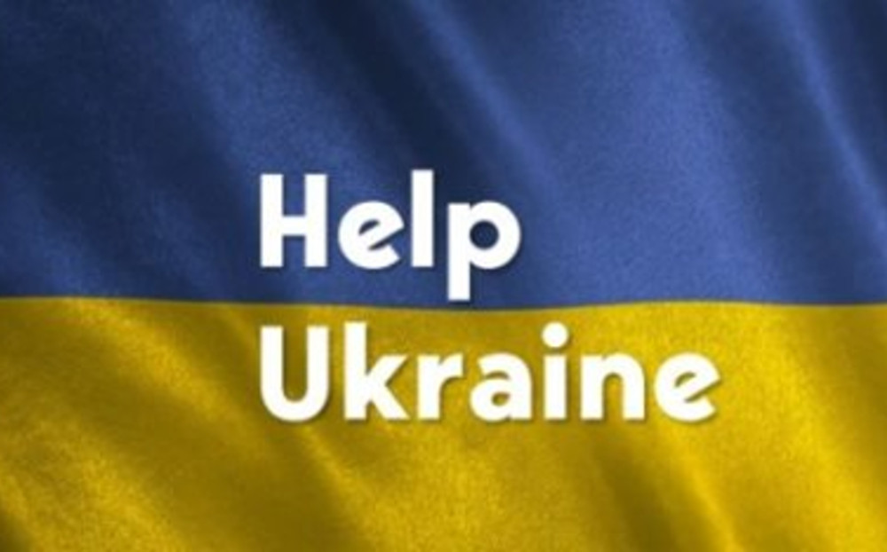 «Help Ukraine»: Πάνω από 1.200 αιτήματα στην πλατφόρμα του υπ. Μετανάστευσης - ΕΛΛΑΔΑ