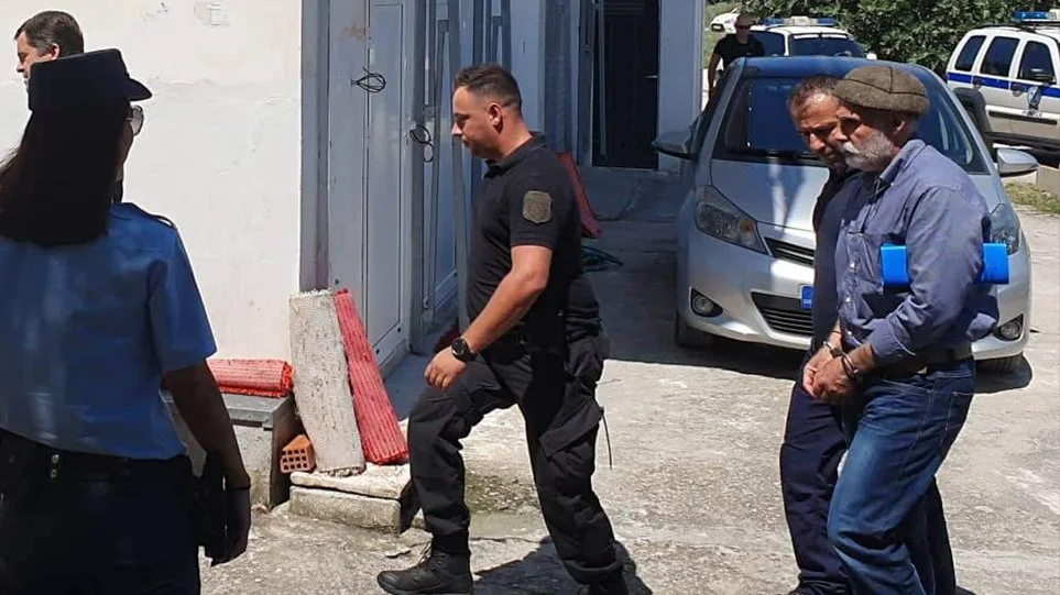 Συνελήφθη ο Κορκονέας, κρατείται στην Καλαμάτα και θα οδηγηθεί ξανά στη φυλακή - ΕΛΛΑΔΑ