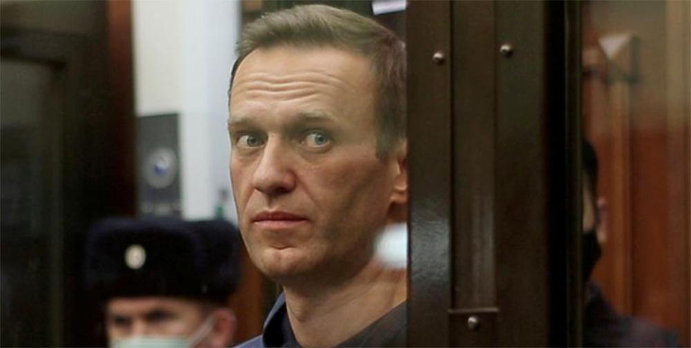 Αλεξέι Ναβάλνι: Ρωσικό δικαστήριο τον έκρινε ένοχο για υπεξαίρεση – Παρατείνεται η φυλάκισή του - ΝΕΑ