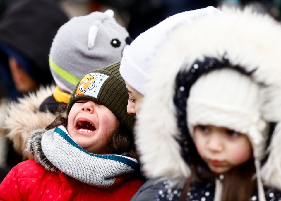 Πόλεμος στην Ουκρανία: 71 παιδιά έχουν χάσει τη ζωή τους από τη μέρα που ξεκίνησε η ρωσική εισβολή - ΔΙΕΘΝΗ