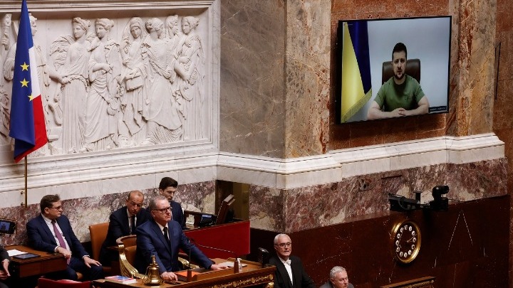 Πόλεμος στην Ουκρανία – Ζελένσκι στη γαλλική Βουλή: «Βοηθήστε τη χώρα μου - ΔΙΕΘΝΗ