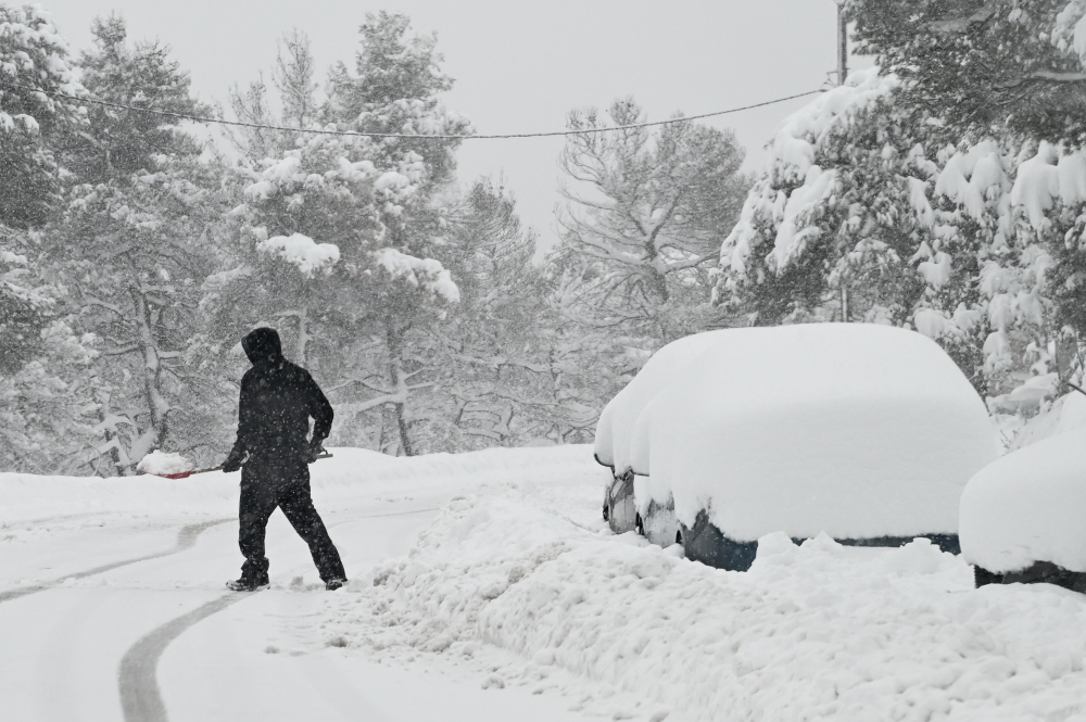 Κακοκαιρία «Φίλιππος»: Ραγδαία επιδείνωση τις επόμενες ώρες με έντονες χιονοπτώσεις και στην Αττική - ΕΛΛΑΔΑ