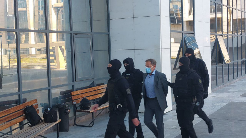 Δημήτρης Λιγνάδης: Μαζί με τον Μπάμπη Παναγιωτόπουλο έφτασε στα δικαστήρια - ΕΛΛΑΔΑ
