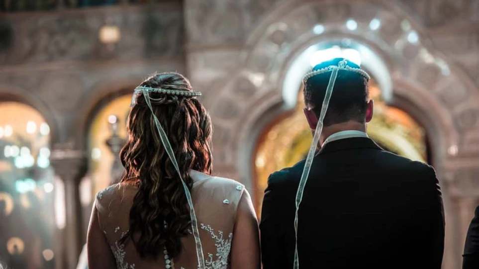 Απίστευτο περιστατικό στη Θεσσαλονίκη: Βρέθηκε παντρεμένη εν αγνοία της με 46χρονο αλλοδαπό - ΝΕΑ