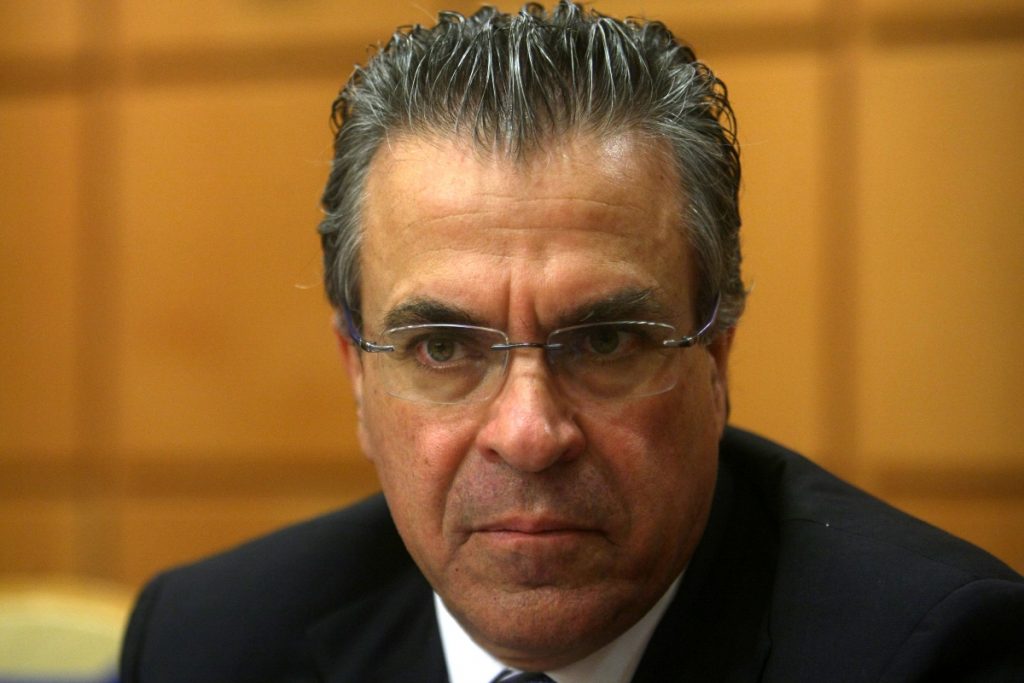 Αργύρης Ντινόπουλος: Νεκρός ο γιος του πρώην υπουργού στα Εξάρχεια - ΕΛΛΑΔΑ