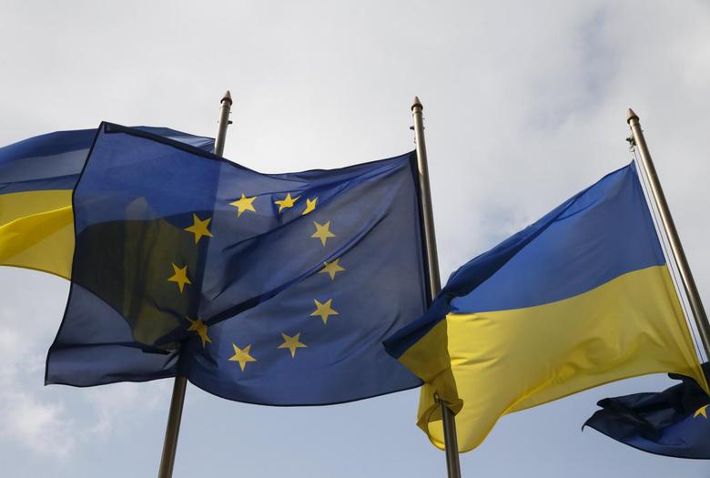 ΥΠΕΞ Ουκρανίας: «Κρατήστε μας μια θέση στην Ευρωπαϊκή Ένωση» - ΔΙΕΘΝΗ