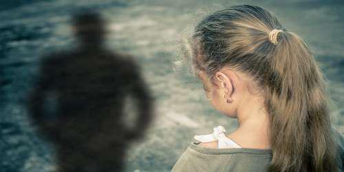 Κτηνωδία στη Φλώρινα: Βίαζε την ανήλικη κόρη του τρεις φορές την εβδομάδα - ΕΛΛΑΔΑ