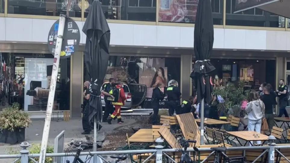 Γερμανία: Όχημα έπεσε σε πλήθος στο Βερολίνο - Ένας νεκρός, δεκάδες τραυματίες - ΔΙΕΘΝΗ