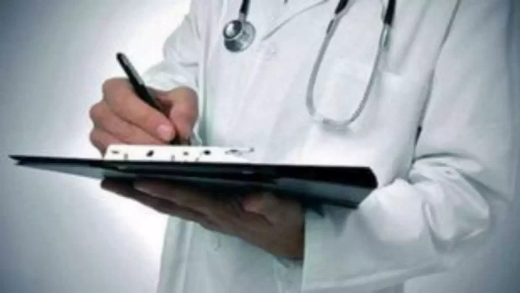 Γιατρός συνελήφθη για «φακελάκι» 1000 ευρώ – Εργαζόταν σε δημόσιο μαιευτήριο - ΕΛΛΑΔΑ