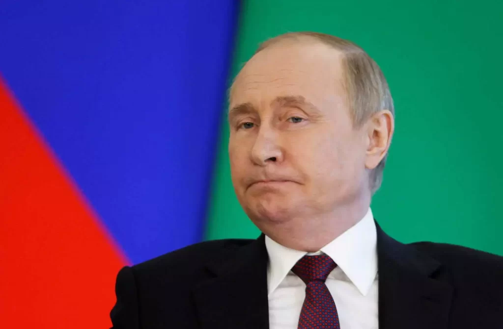 Ρωσία: Με ορατό το ενδεχόμενο χρεοκοπίας ο Πούτιν υπέγραψε διάταγμα για νέο σχήμα εξυπηρέτησης των ευρωομολόγων - ΔΙΕΘΝΗ