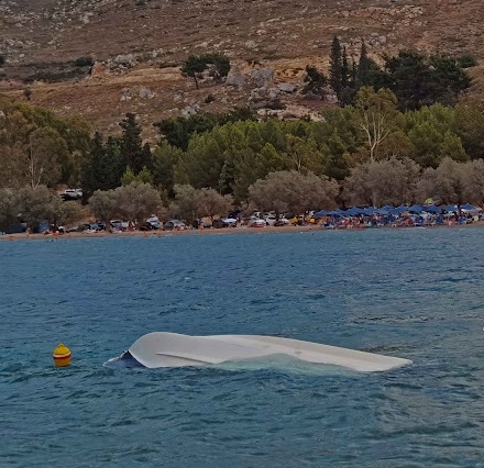 Ναύπλιο: Οι ισχυροί άνεμοι βούλιαξαν σκάφος - ΝΕΑ