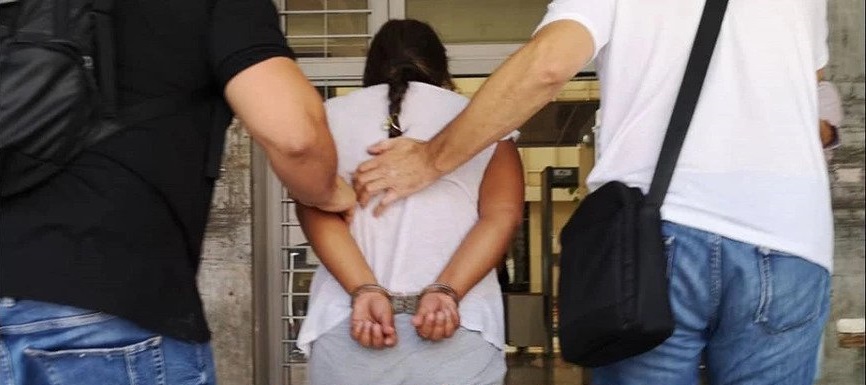 Θεσσαλονίκη: Προφυλακιστέα η 25χρονη που μαχαίρωσε 27χρονη για λόγους ερωτικής αντιζηλίας - ΝΕΑ