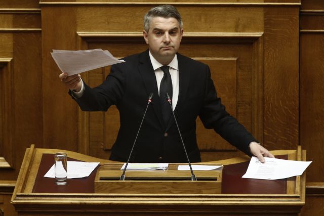 Ο βουλευτής της Δημοκρατικής Συμπαράταξης Οδυσσέας Κωνσταντινόπουλος μιλάει από το βήμα της Βουλής στη συζήτηση και ψήφιση της τροπολογίας για την προστασία της Α' κατοικίας καθώς και των άρθρων και του συνόλου του σχεδίου νόμου του Υπουργείου Οικονομίας και Ανάπτυξης «Εναρμόνιση της ελληνικής νομοθεσίας με την Οδηγία (ΕΕ) 2016/943 του Ευρωπαϊκού Κοινοβουλίου και του Συμβουλίου της 8ης Ιουνίου 2016 σχετικά με την προστασία της τεχνογνωσίας και των επιχειρηματικών πληροφοριών που δεν έχουν αποκαλυφθεί (εμπορικό απόρρητο) από την παράνομη απόκτηση, χρήση και αποκάλυψή τους (EEL 157 της 15.6.2016) - Μέτρα για την επιτάχυνση του έργου του Υπουργείου Οικονομίας και Ανάπτυξης και άλλες διατάξεις», στην αίθουσα της Ολομέλειας της Βουλής, Πέμπτη 28 Μαρτίου 2019. ΑΠΕ-ΜΠΕ/ΑΠΕ-ΜΠΕ/ΑΛΕΞΑΝΔΡΟΣ ΒΛΑΧΟΣ