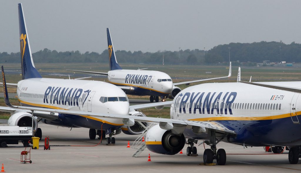 «Βόμβα» από την Ryanair: Τέλος τα εισιτήρια των 10 ευρώ - ΕΛΛΑΔΑ