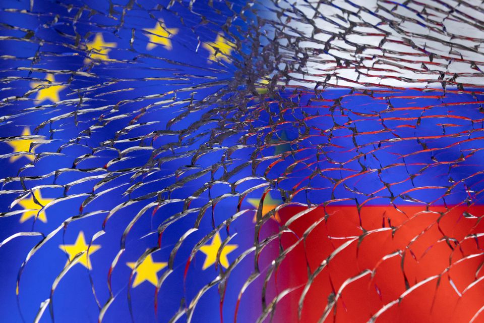 ΕΕ: «Απαντά» με νέες κυρώσεις στην προσάρτηση ουκρανικών εδαφών από τη Ρωσία - ΝΕΑ