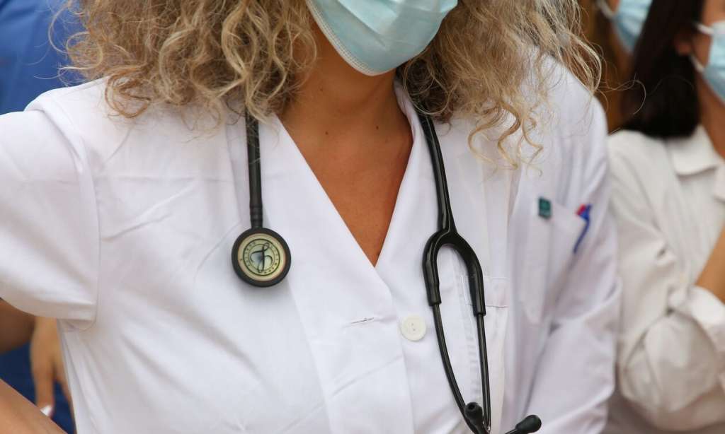 Ανοιχτό το ενδεχόμενο επιστροφής των ανεμβολίαστων υγειονομικών, τι ανέφερε η Μίνα Γκάγκα - ΕΛΛΑΔΑ