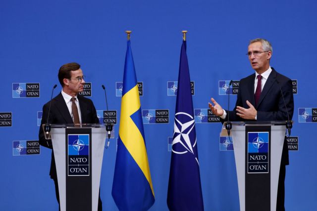Στόλτενμπεργκ: Το ΝΑΤΟ θα αναλάβει δράση αν Σουηδία και Φινλανδία δεχθούν πίεση από τη Ρωσία - ΝΕΑ