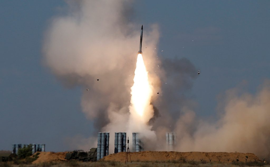 Σοβιετικός πύραυλος S-300 αυτός που έπληξε την Πολωνία - «Δεν προήλθε από τη Ρωσία», λέει ο πρόεδρος Ντούντα - ΝΕΑ