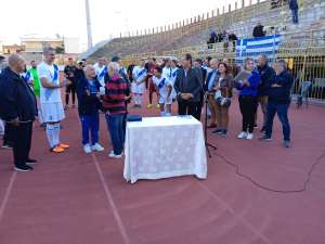 Κόρινθος: Η εθνική Ελπίδων του 1998 και ο δήμος τίμησαν τον προπονητή Γιάννη Κόλλια (vid & pics) - ΑΘΛΗΤΙΚΑ