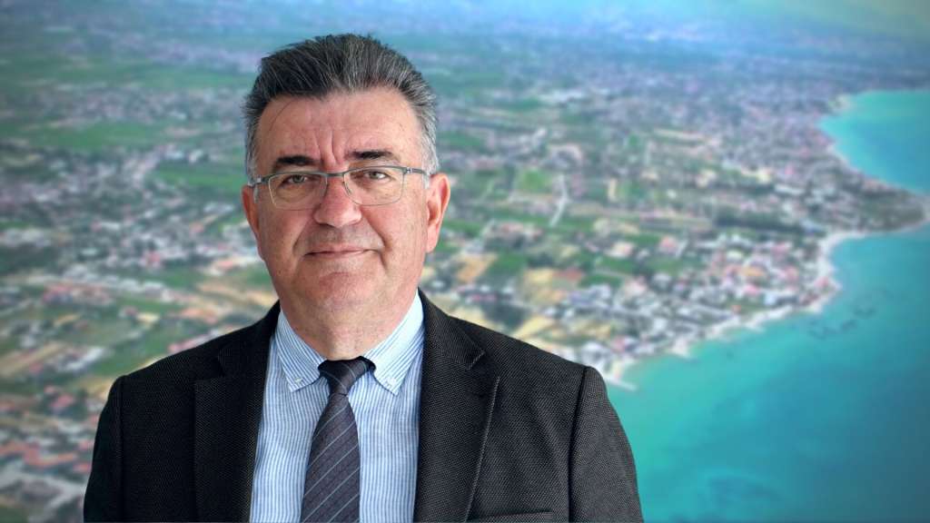 Νίκος Σταυρέλης: Προγραμματική δέσμευση για κατασκευή Πνευματικού Κέντρου στο Λέχαιο - ΝΕΑ