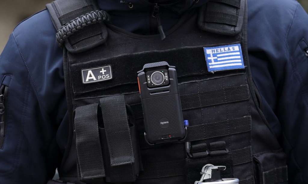 Πότε μπορεί ο αστυνομικός να κάνει χρήση του όπλου του - ΕΛΛΑΔΑ