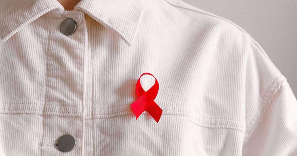 Παγκόσμια Ημέρα κατά του AIDS: Εθνικό Μητρώο ασθενών με HIV λοίμωξη με υπογραφή Πλεύρη - ΕΛΛΑΔΑ