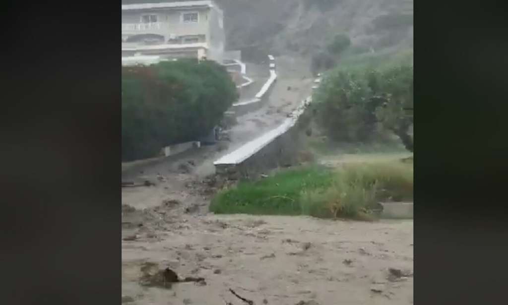 Καιρός: Πλημμύρες σε Κάρπαθο και Κάσο - Η πρόγνωση Κλέαρχου Μαρουσάκη - ΕΛΛΑΔΑ
