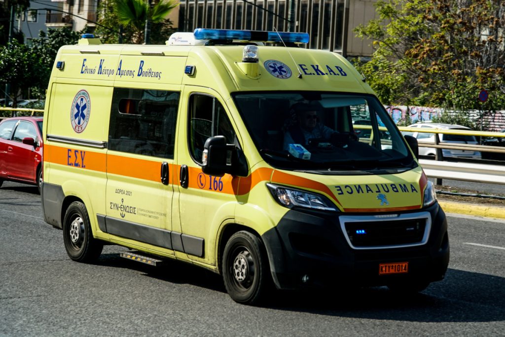 Ημαθία: 14χρονη παρασύρθηκε από αυτοκίνητο – Νοσηλεύεται σε σοβαρή κατάσταση - ΕΛΛΑΔΑ