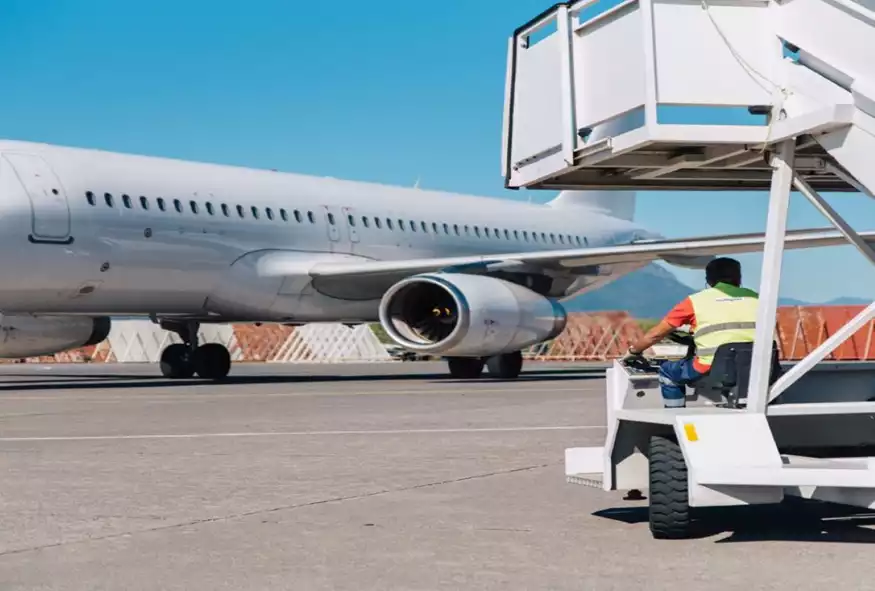 Αεροδρόμια: Τέσσερις οι μνηστήρες για την Καλαμάτα - Προς ιδιωτικοποίηση τα υπόλοιπα 22 κρατικά - ΕΛΛΑΔΑ
