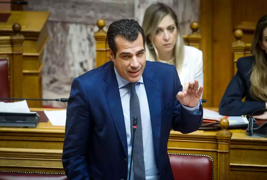 Σύγκρουση Πλεύρη - Ξανθού για την έλλειψη φαρμάκων: «Η Ελλάδα έχει πλήρη επάρκεια», λέει ο υπουργός Υγείας - ΠΟΛΙΤΙΚΗ