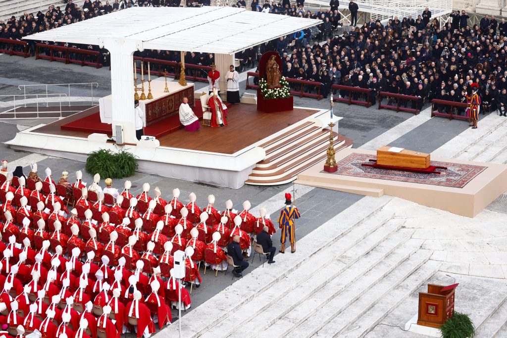 Πάπας Βενέδικτος: Σε εξέλιξη η κηδεία του - Δείτε live εικόνα - ΝΕΑ