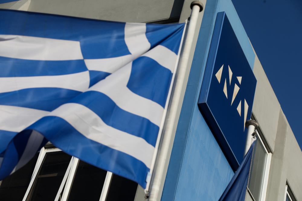 ΝΔ: Ο ΣΥΡΙΖΑ για άλλη μια φορά προσβάλλει τα αισθήματα του δημοκρατικού κόσμου - Η ατάκα Ξανθόπουλου για τη 17Ν που προκάλεσε σάλο - ΝΕΑ