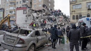 Σεισμός στην Τουρκία: Μετατοπίστηκε κατά τρία μέτρα η αραβική τεκτονική πλάκα και η Τουρκία μετακινήθηκε... νοτιοδυτικά - ΝΕΑ