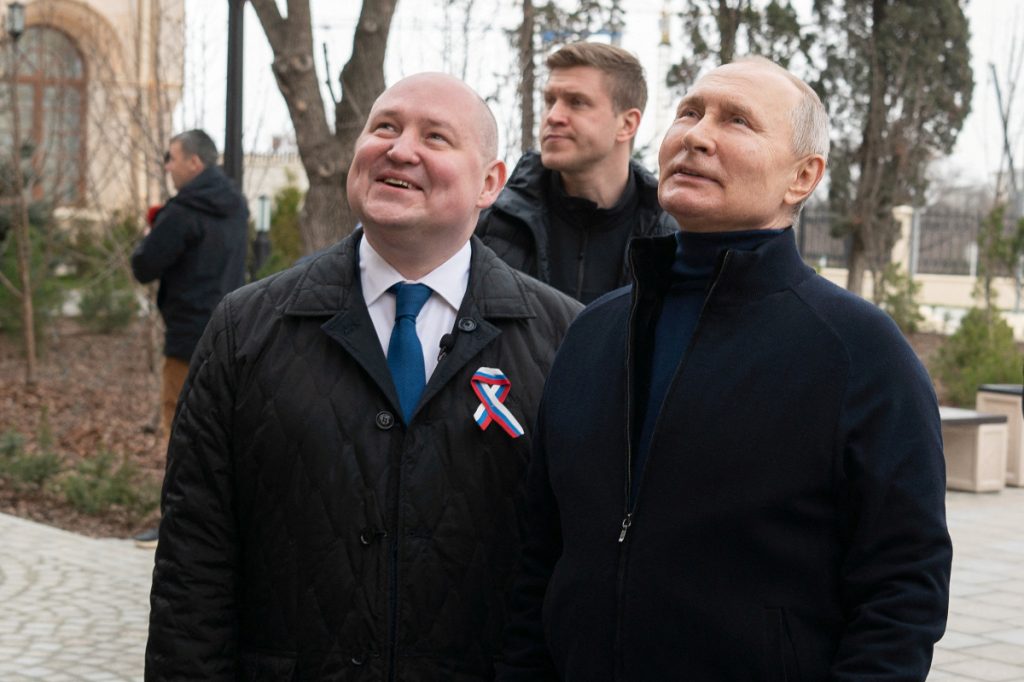 Ο Πούτιν επισκέφτηκε την Κριμαία για εκδήλωση «επανένωσης» - ΝΕΑ