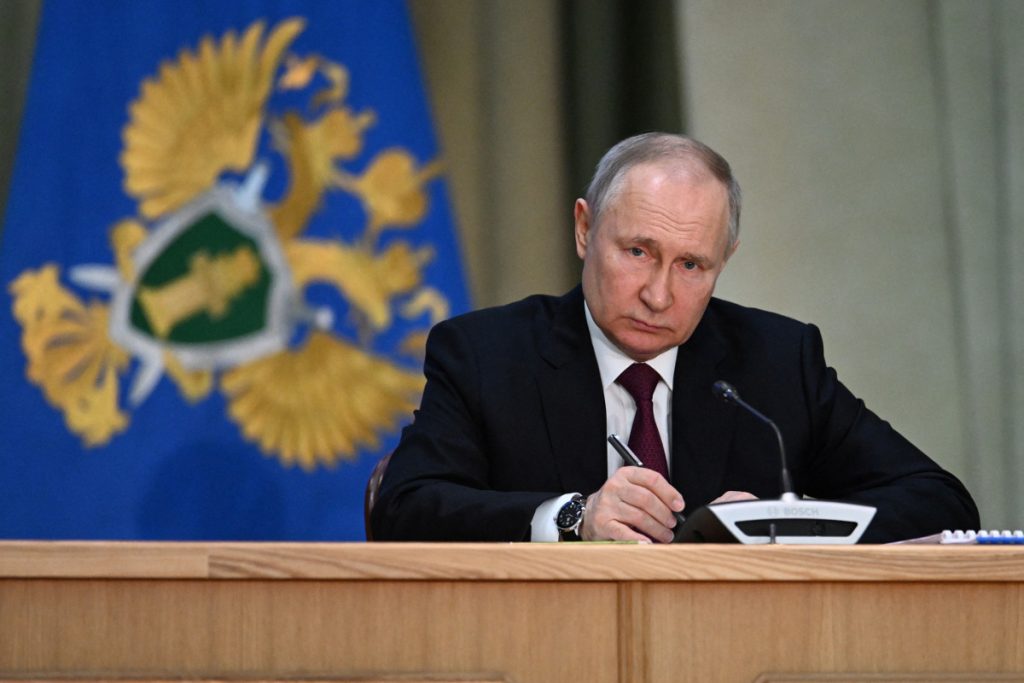 Πούτιν: Αν «ναυαγήσει» η συμφωνία για τα σιτηρά θα τα στείλουμε στην Αφρική - ΝΕΑ