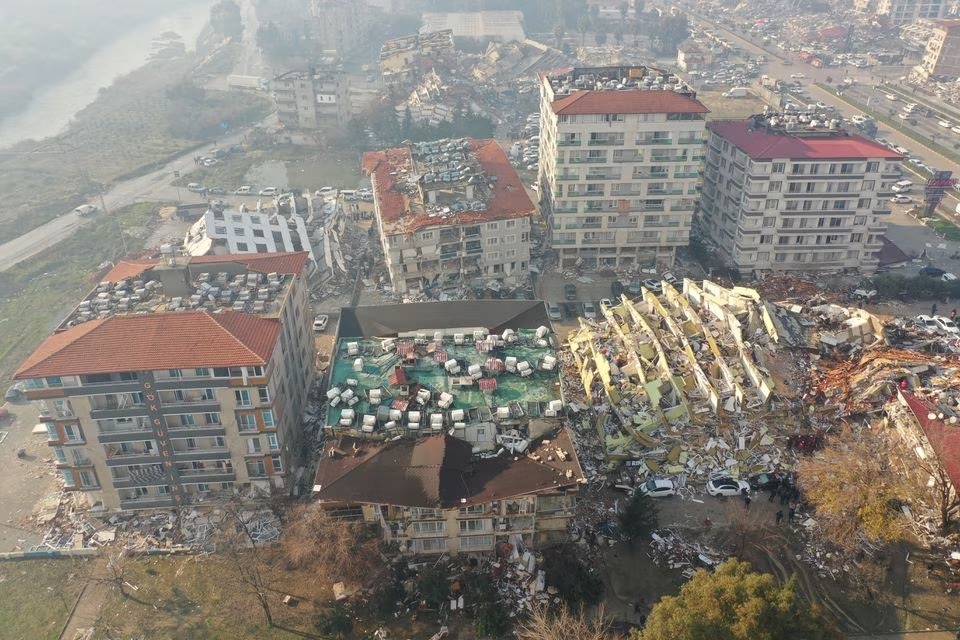 Λέσβος: Στέλνουν 20 τόνους ανθρωπιστικής βοήθειας στην Τουρκία - ΝΕΑ