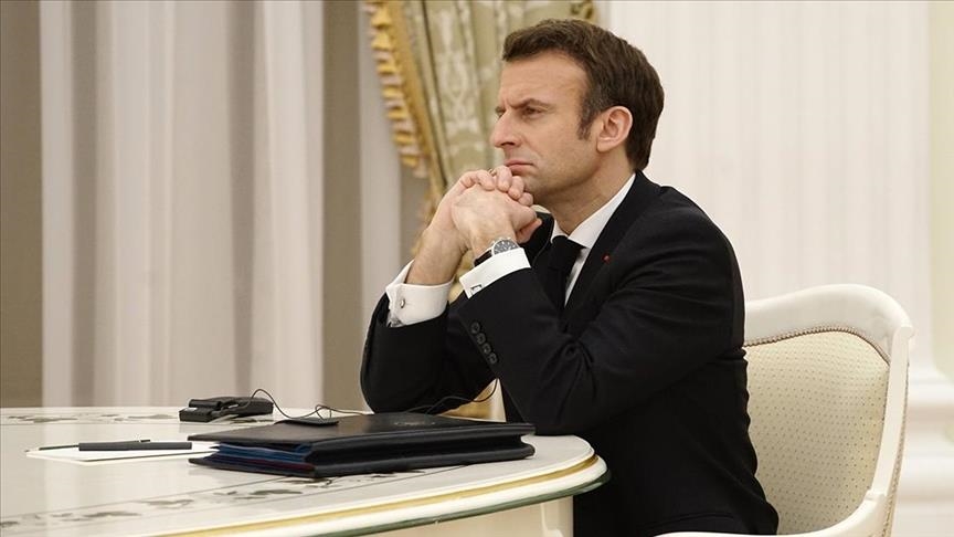 Γαλλία: Μπορούν οι δύο προτάσεις μομφής να ανατρέψουν την κυβέρνηση Μακρόν; - ΝΕΑ