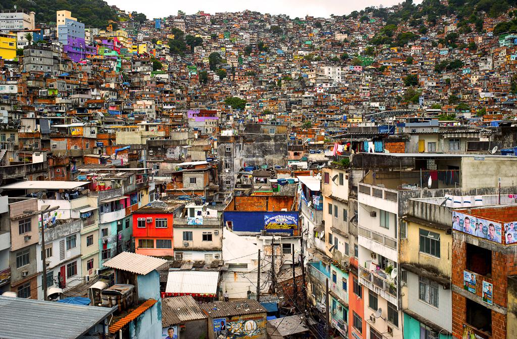 Βραζιλία: Πώς φαίνεται από ψηλά η μεγαλύτερη φαβέλα - Εκεί ζουν περίπου 200.000 άνθρωποι - ΝΕΑ