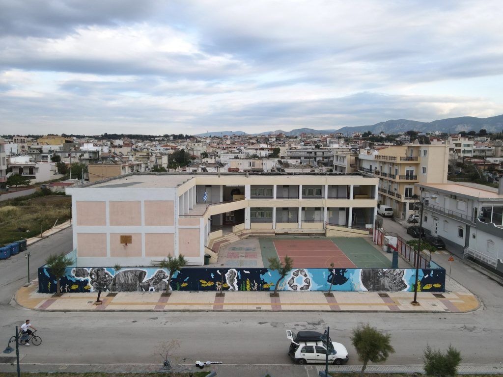 Ο Όμιλος Μotor Oil και η UrbanAct έδωσαν χρώμα στην Κόρινθο «Ζωγραφίζοντας Σχολικά Κτίρια» - ΝΕΑ