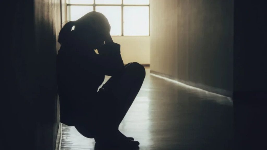 Τύρναβος: Προθεσμία για να απολογηθούν έλαβαν οι 4 ανήλικοι που κατηγορούνται για τον βιασμό 22χρονης - ΝΕΑ