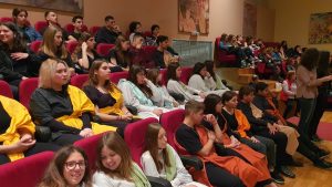 Διεθνές Νεανικό Φεστιβάλ Αρχαίου Δράματος Κορίνθου: Ένας θεσμός «γεννήθηκε» σήμερα! - ΝΕΑ