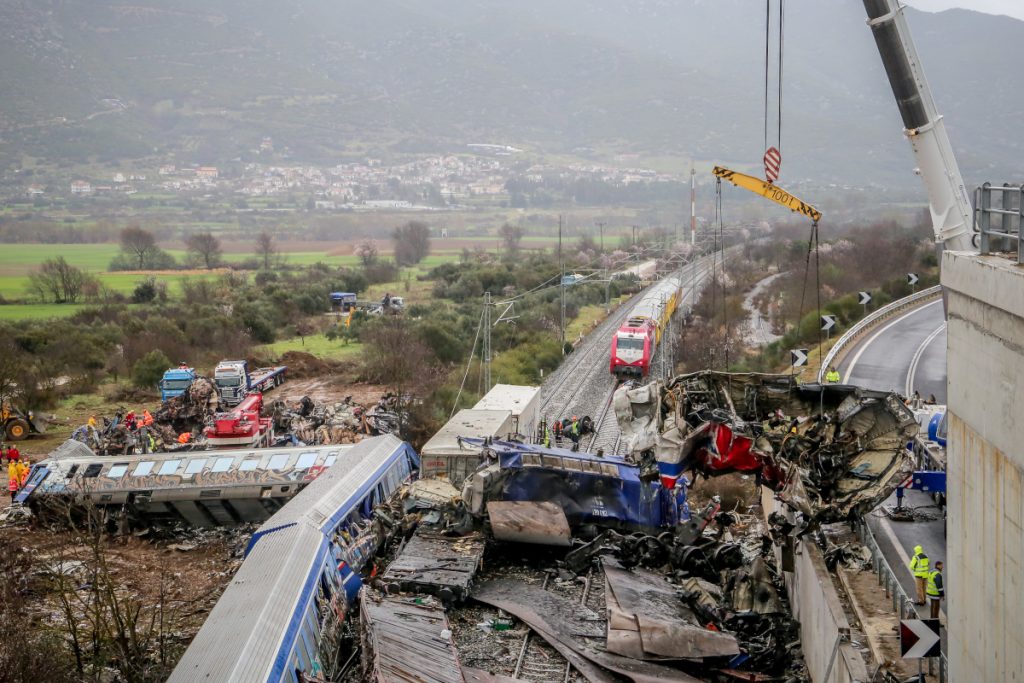 Τραγωδία στα Τέμπη: Προθεσμία να απολογηθούν την ερχόμενη Δευτέρα πήραν τρία στελέχη του ΟΣΕ - ΝΕΑ