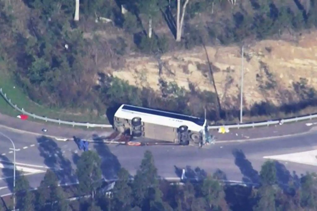 Αυστραλία: Ανατροπή λεωφορείου με 10 νεκρούς - Υπό κράτηση ο οδηγός - ΝΕΑ