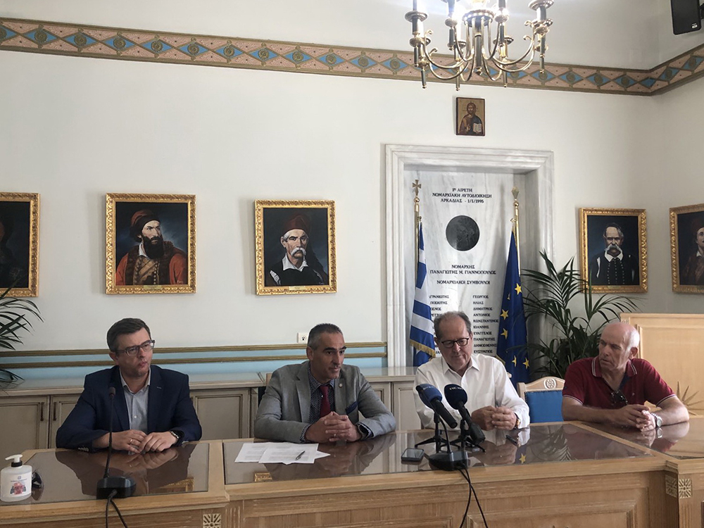 Προγραμματική σύμβαση με το Γεωπονικό Πανεπιστήμιο για την προστασία της καστανιάς υπέγραψε ο περιφερειάρχης Πελοποννήσου Π. Νίκας - ΕΛΛΑΔΑ